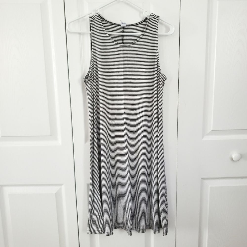 Old Navy Sleeveless Striped Dress Women's Size Medium